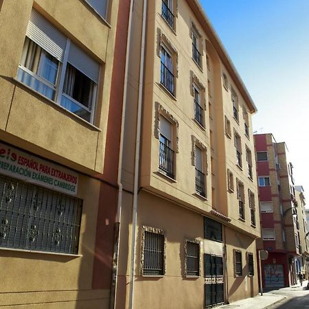 Sea & Wave Ventura Studio Apartment Malaga Exterior photo